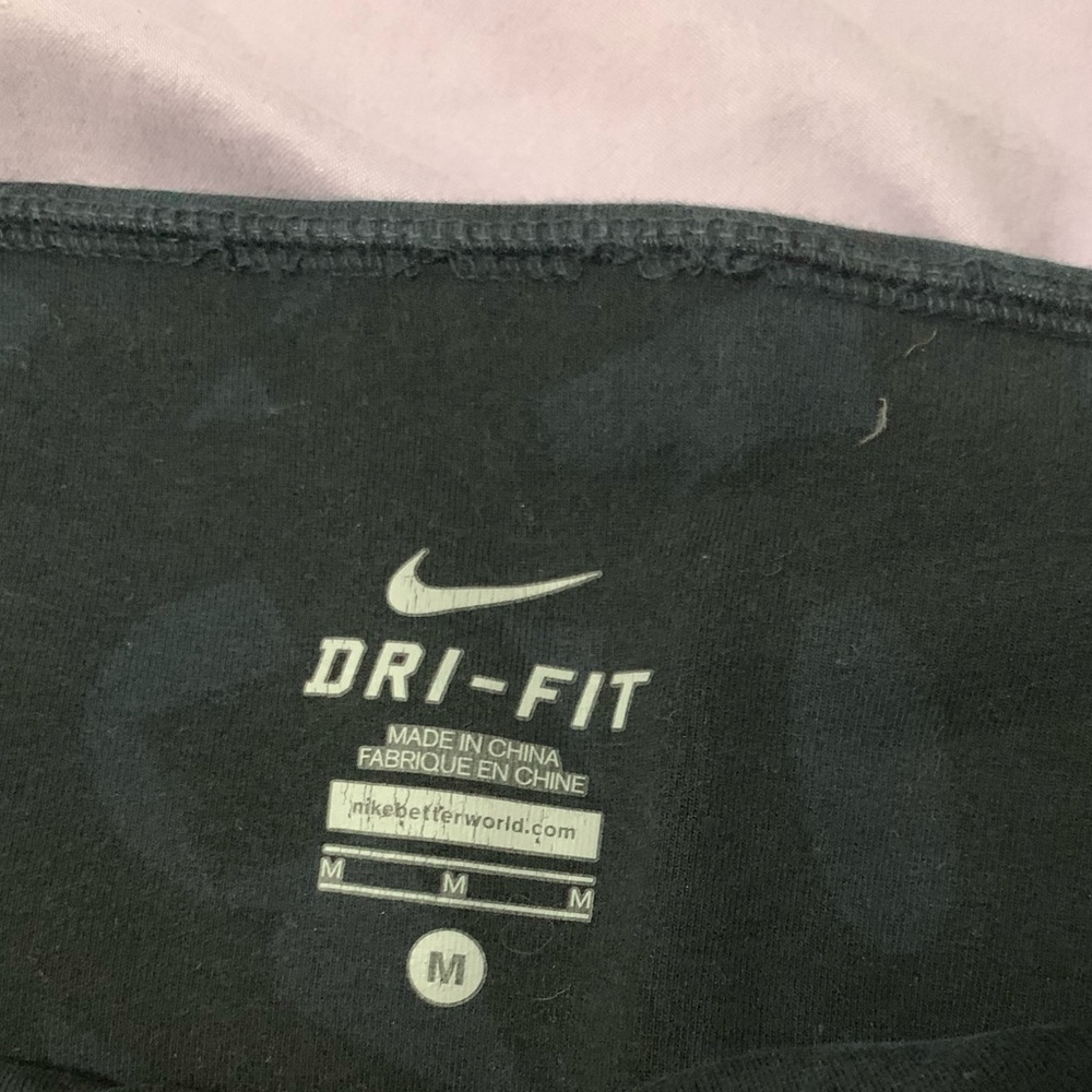 crop nike leggings